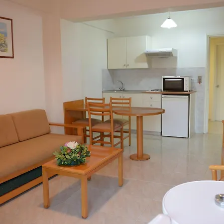 Aparthotel Artemis