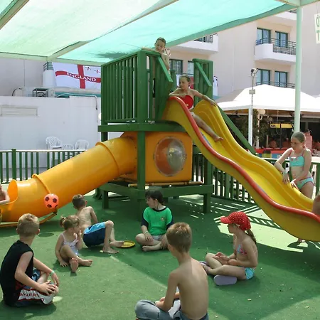 Aparthotel Artemis 3*