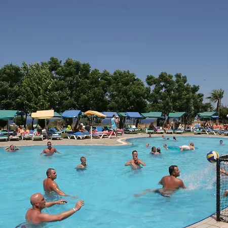 Artemis 3* Protaras