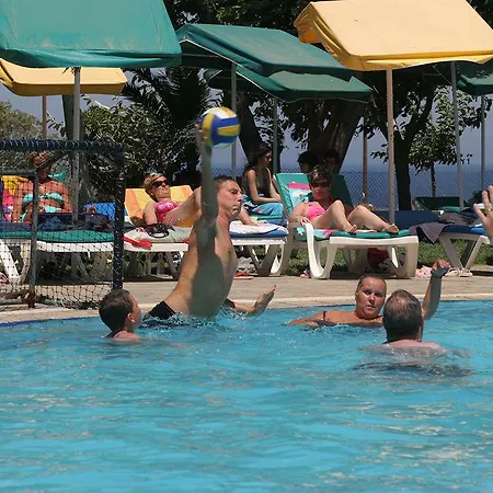 Artemis Aparthotel Protaras